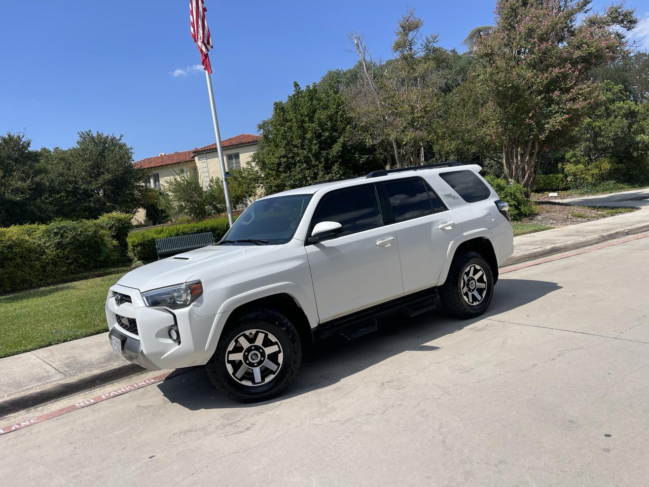2020 Toyota 4Runner SR5 4WD (Natl)