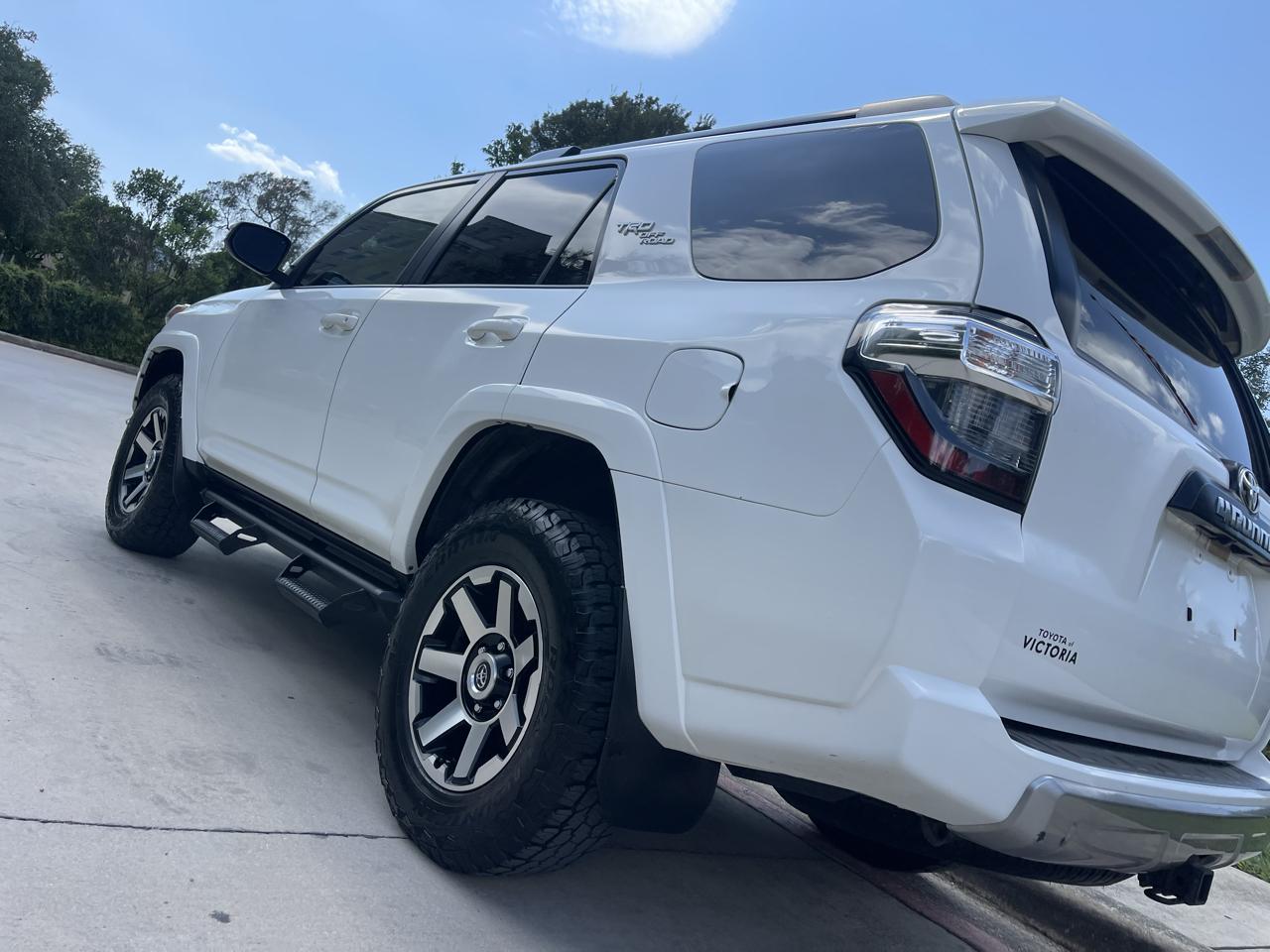 Toyota 4Runner SR5 4WD (Natl) 2020