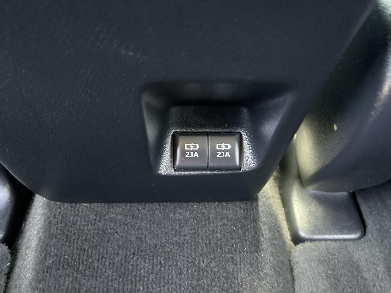 Toyota 4Runner SR5 4WD (Natl) 2020