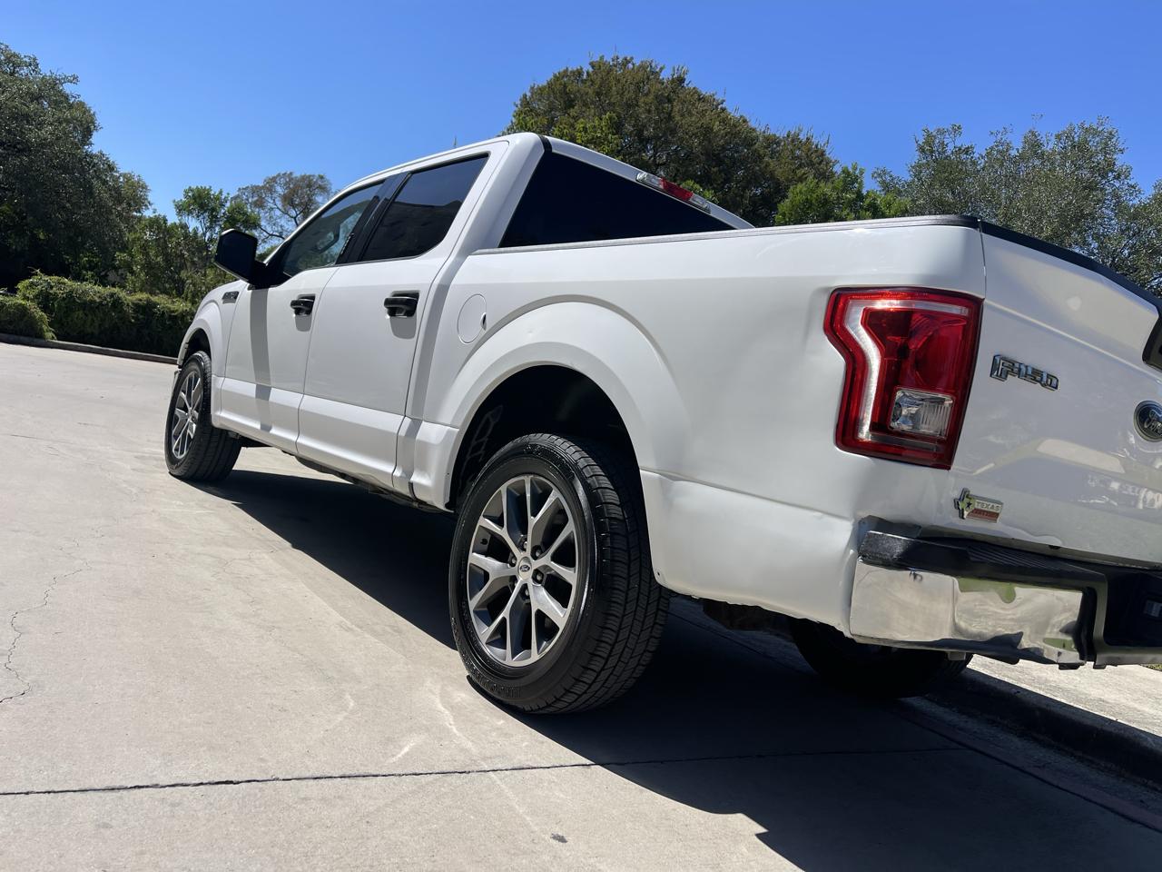 Ford F-150 2WD SuperCrew 157" XLT 2015