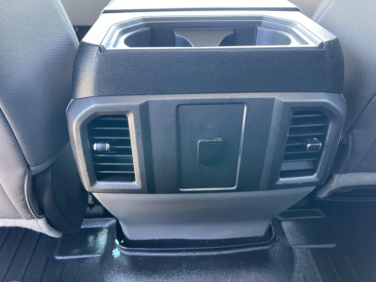 Ford F-150 2WD SuperCrew 157" XLT 2015