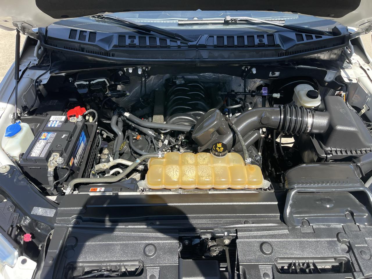 Ford F-150 2WD SuperCrew 157" XLT 2015