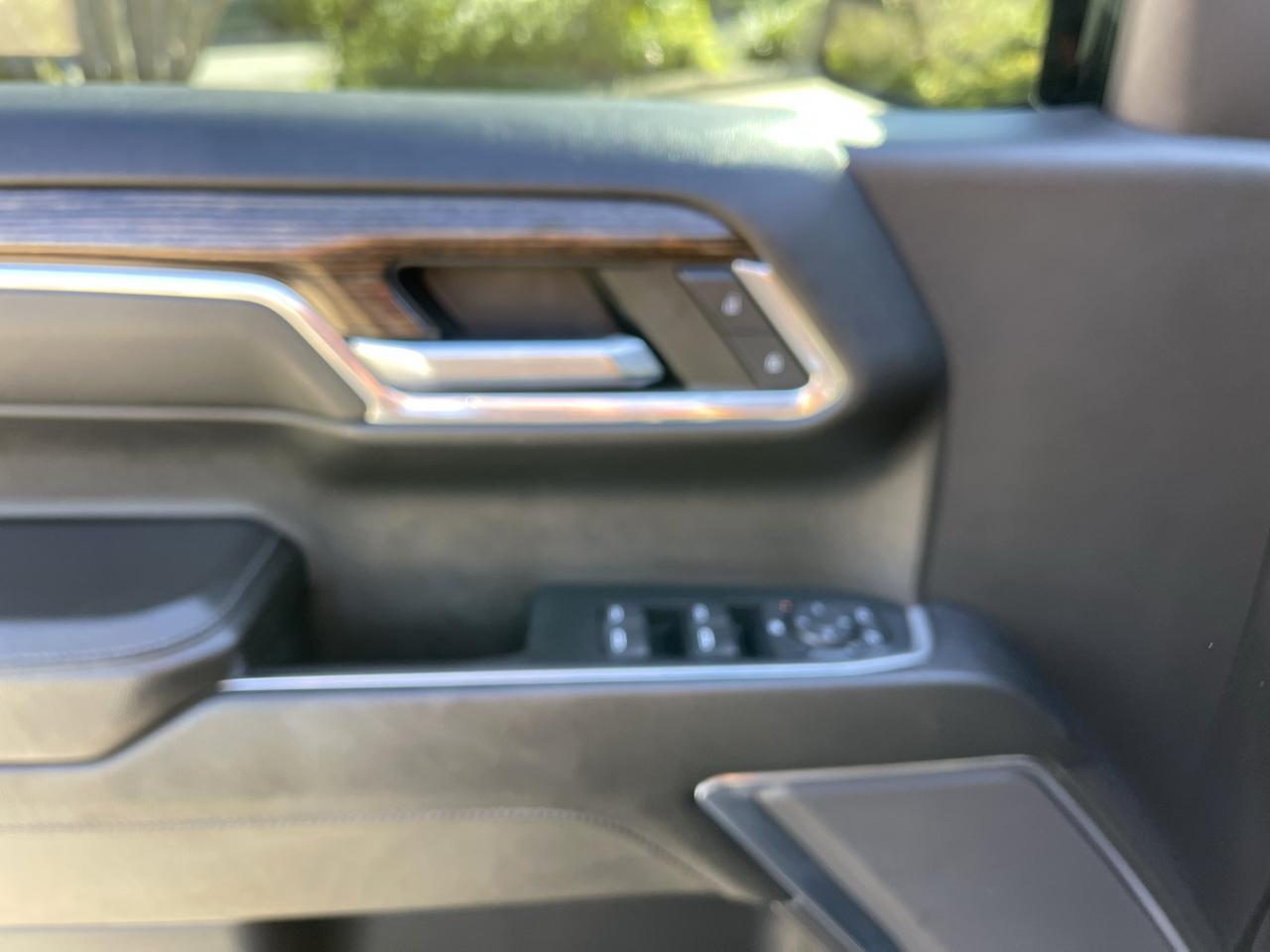GMC Sierra 1500 4WD Crew Cab 147" Elevation w/3SB 2024