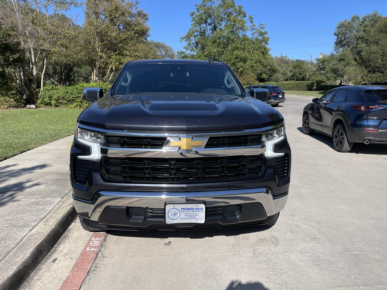 Chevrolet Silverado 1500 2WD Crew Cab 147" LT 2022