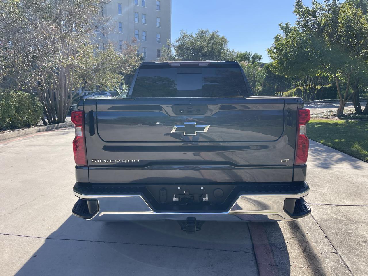 Chevrolet Silverado 1500 2WD Crew Cab 147" LT 2022