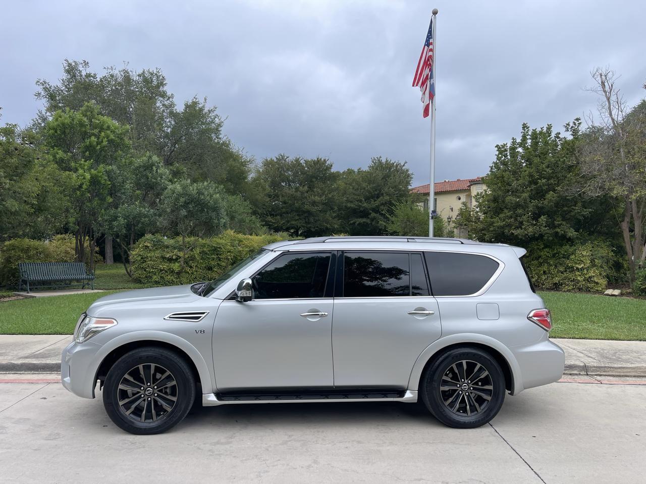 Nissan Armada 4x4 Platinum 2019