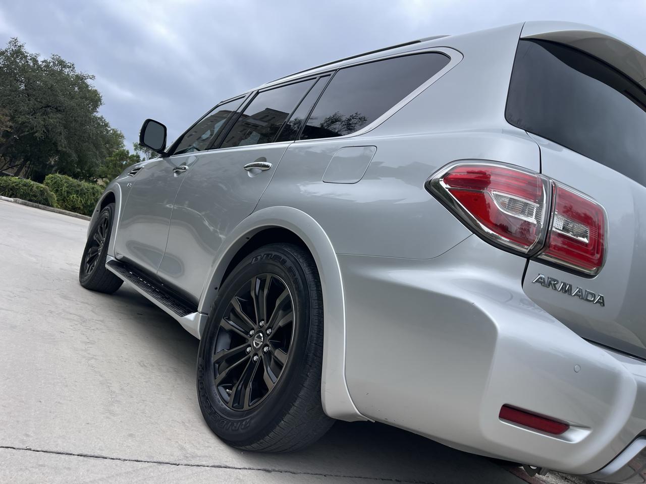 Nissan Armada 4x4 Platinum 2019