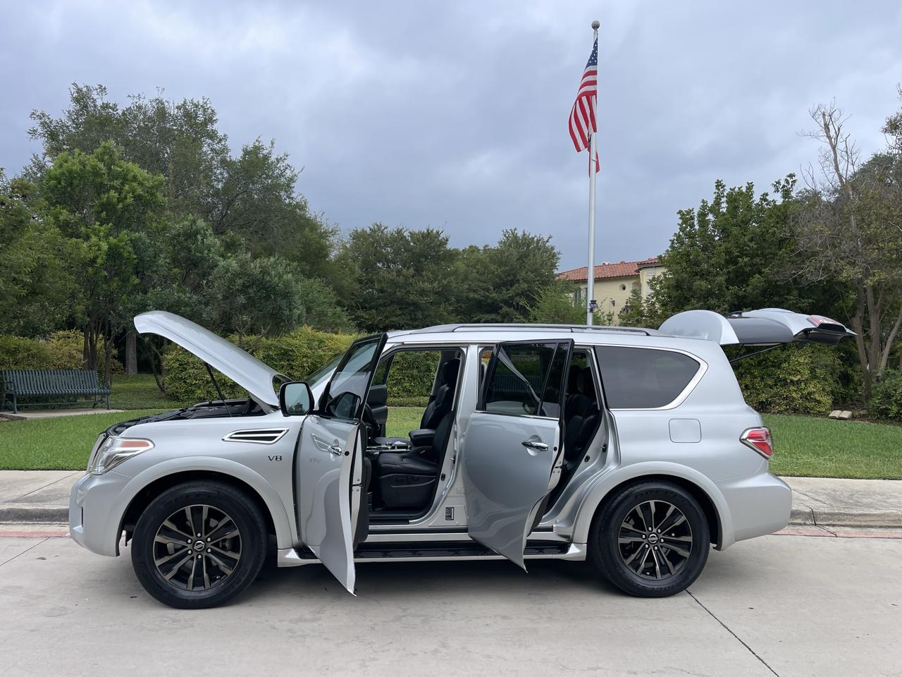 Nissan Armada 4x4 Platinum 2019