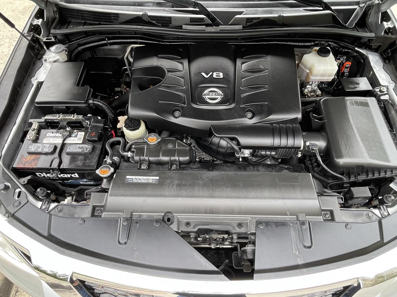 Nissan Armada 4x4 Platinum 2019