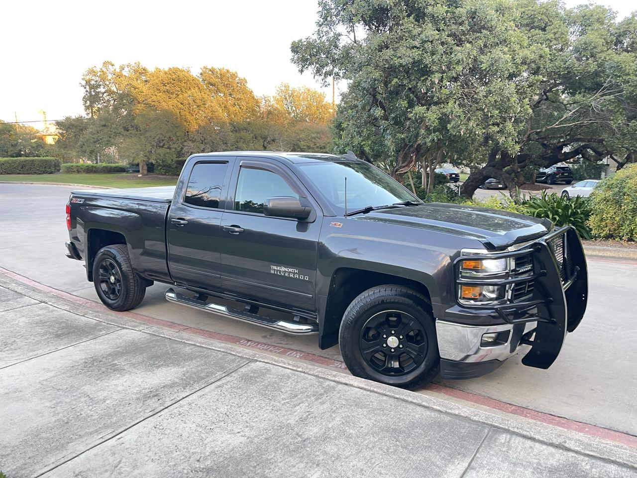 Chevrolet Silverado 1500 4WD Double Cab 143.5" LT w/1LT 2015