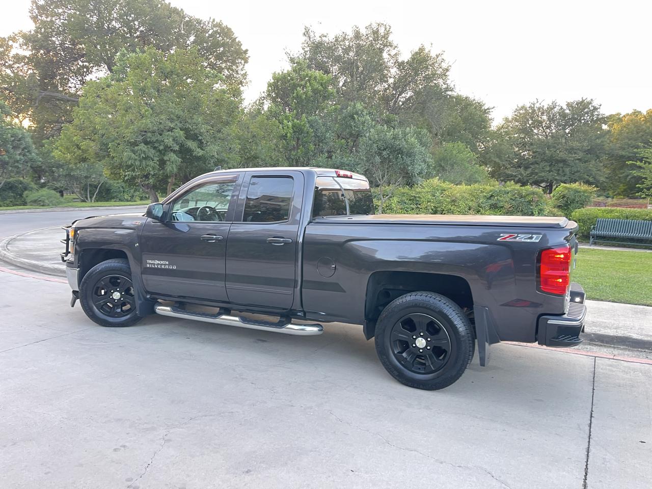 Chevrolet Silverado 1500 4WD Double Cab 143.5" LT w/1LT 2015