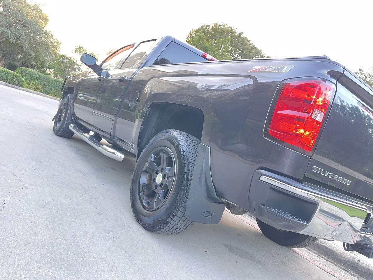 Chevrolet Silverado 1500 4WD Double Cab 143.5" LT w/1LT 2015