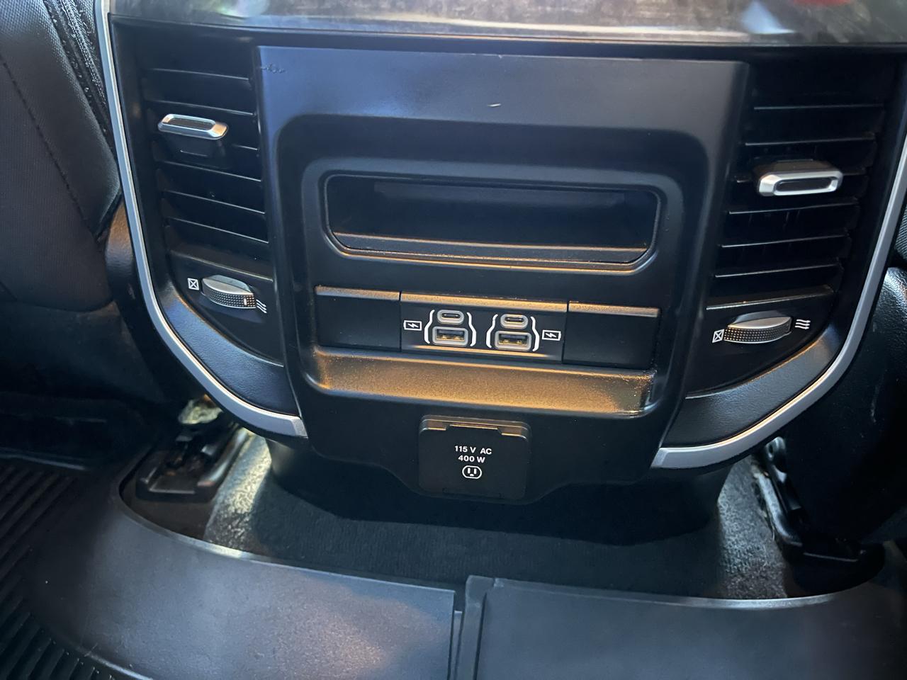 RAM 1500 Lone Star 4x4 Crew Cab 5'7" Box 2022