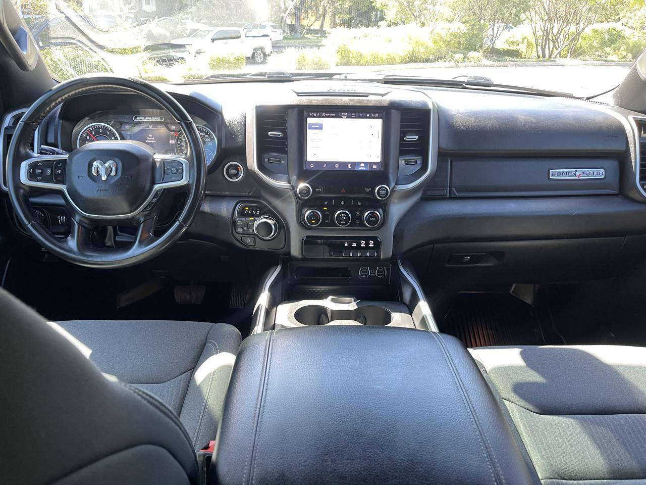 RAM 1500 Lone Star 4x4 Crew Cab 5'7" Box 2022