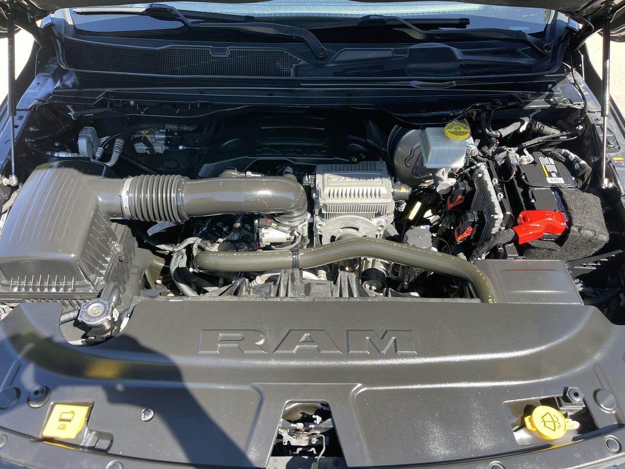 RAM 1500 Lone Star 4x4 Crew Cab 5'7" Box 2022