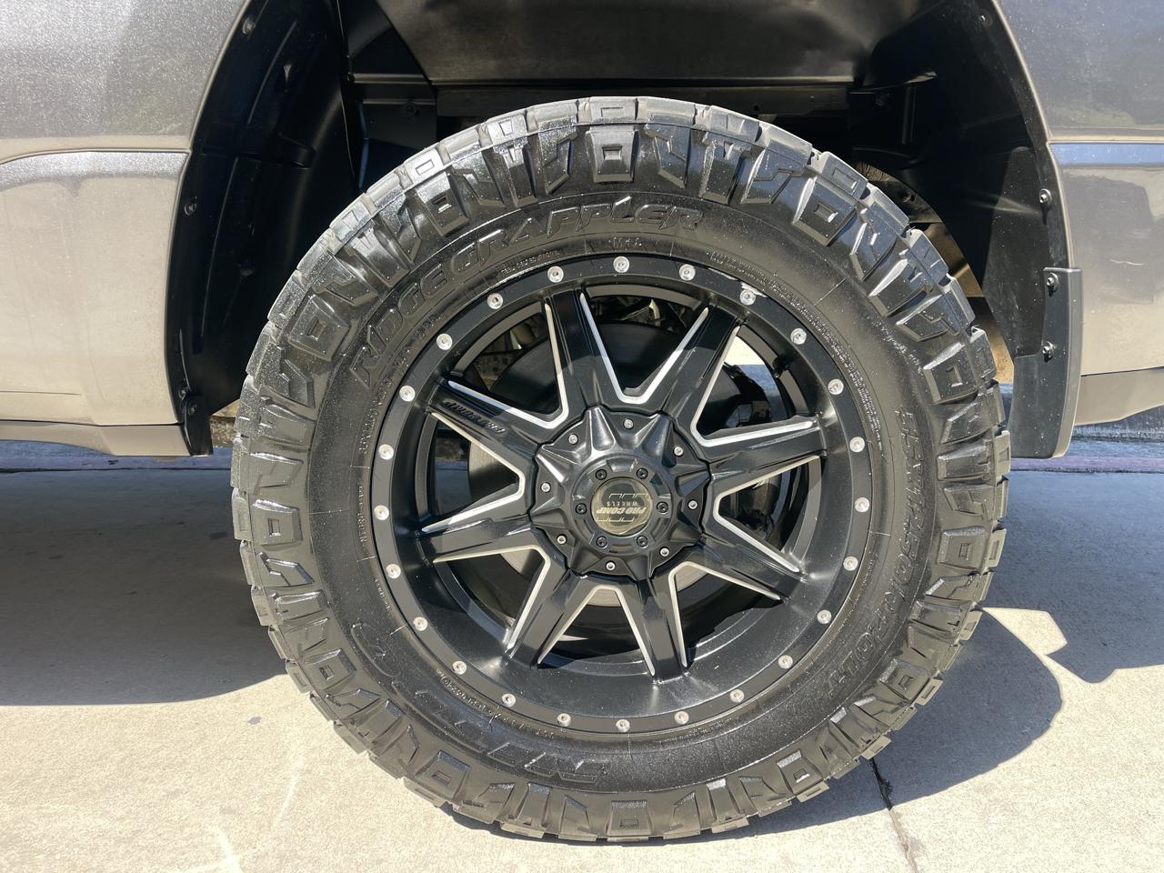 RAM 1500 Lone Star 4x4 Crew Cab 5'7" Box 2022