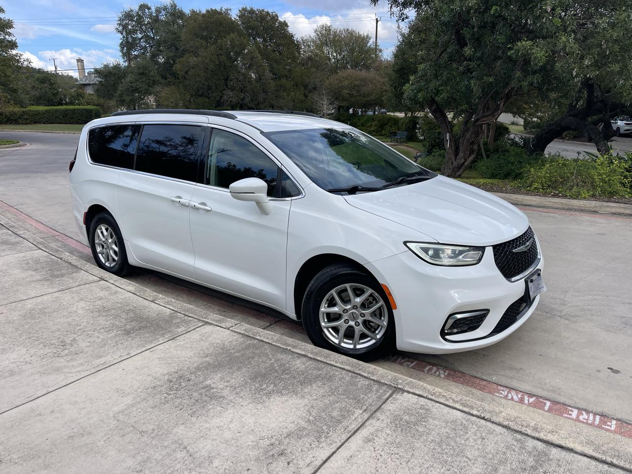 Chrysler Pacifica Touring L FWD 2022