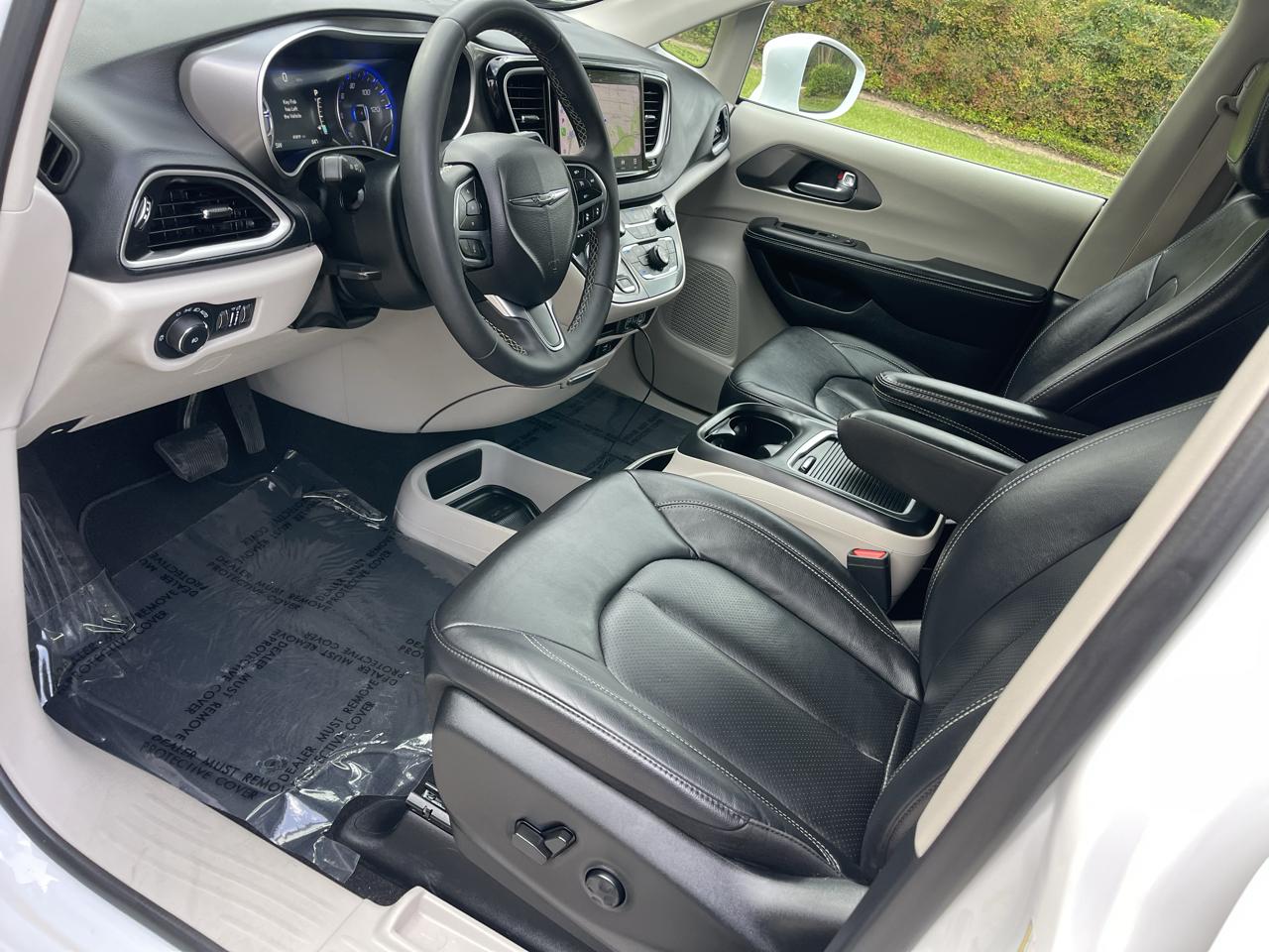 Chrysler Pacifica Touring L FWD 2022