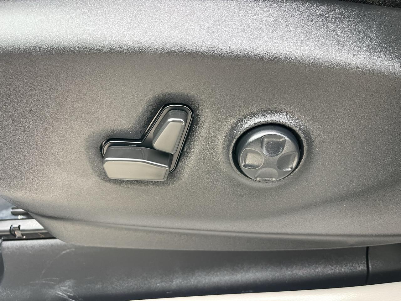 Chrysler Pacifica Touring L FWD 2022