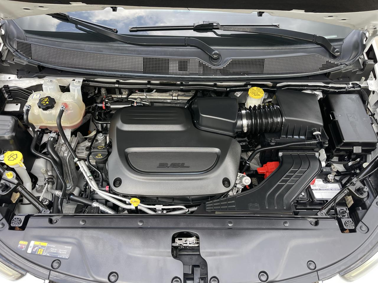 Chrysler Pacifica Touring L FWD 2022