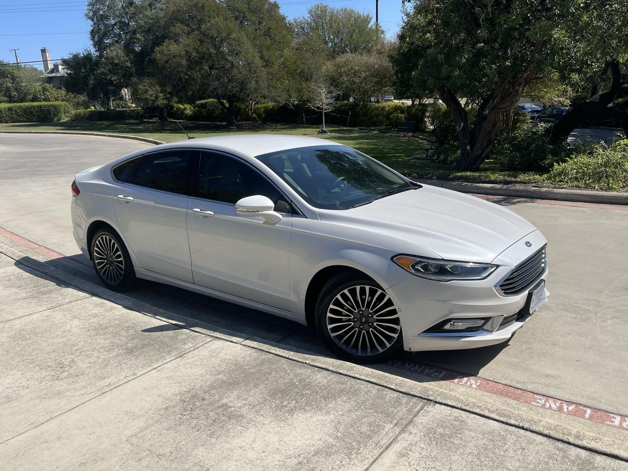 Ford Fusion Titanium AWD 2017