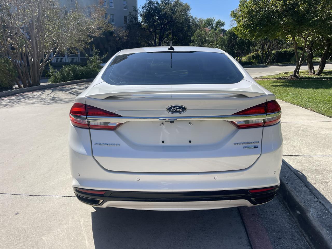 Ford Fusion Titanium AWD 2017