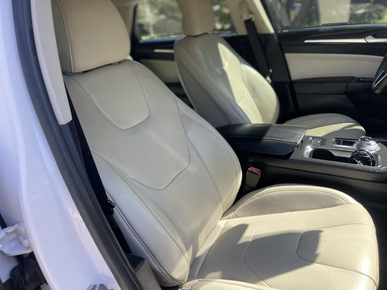 Ford Fusion Titanium AWD 2017