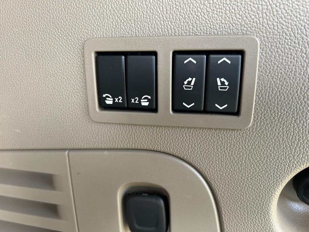 Chevrolet Tahoe  2015