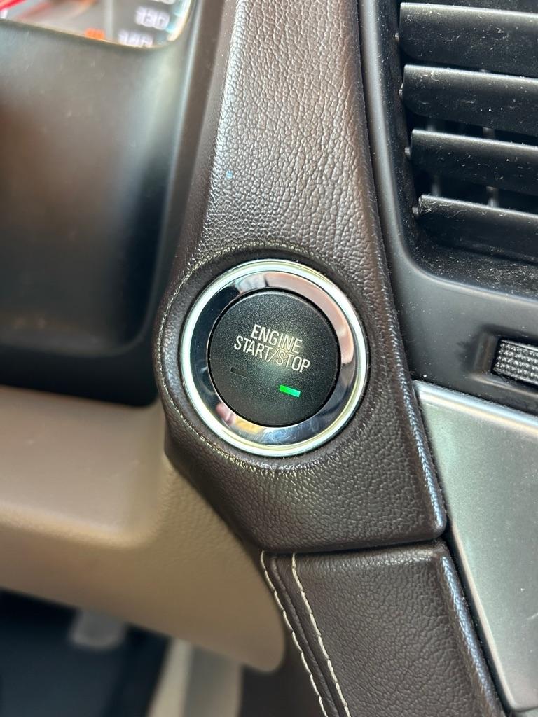 Chevrolet Tahoe  2015