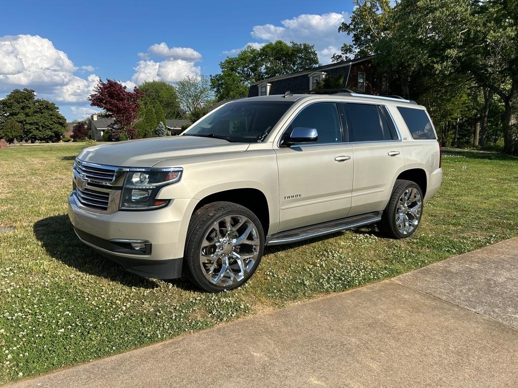 Chevrolet Tahoe  2015