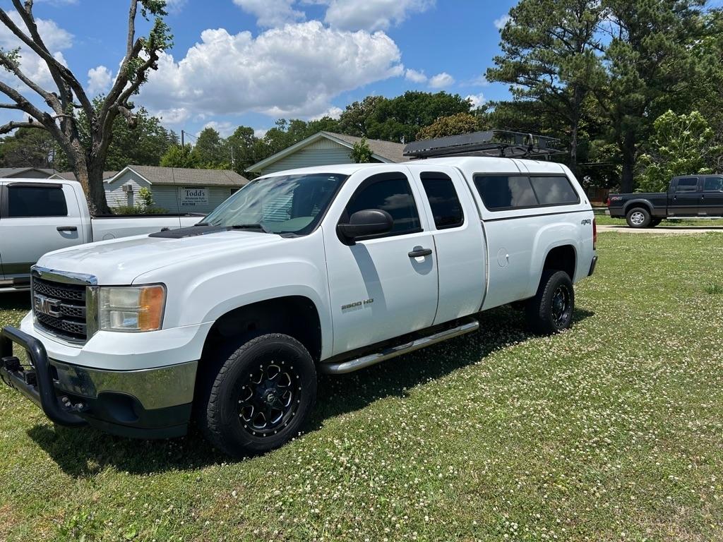 GMC Sierra 2500HD  2011