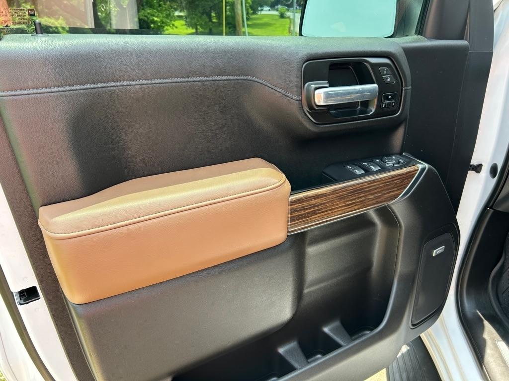 Chevrolet Silverado 1500  2021