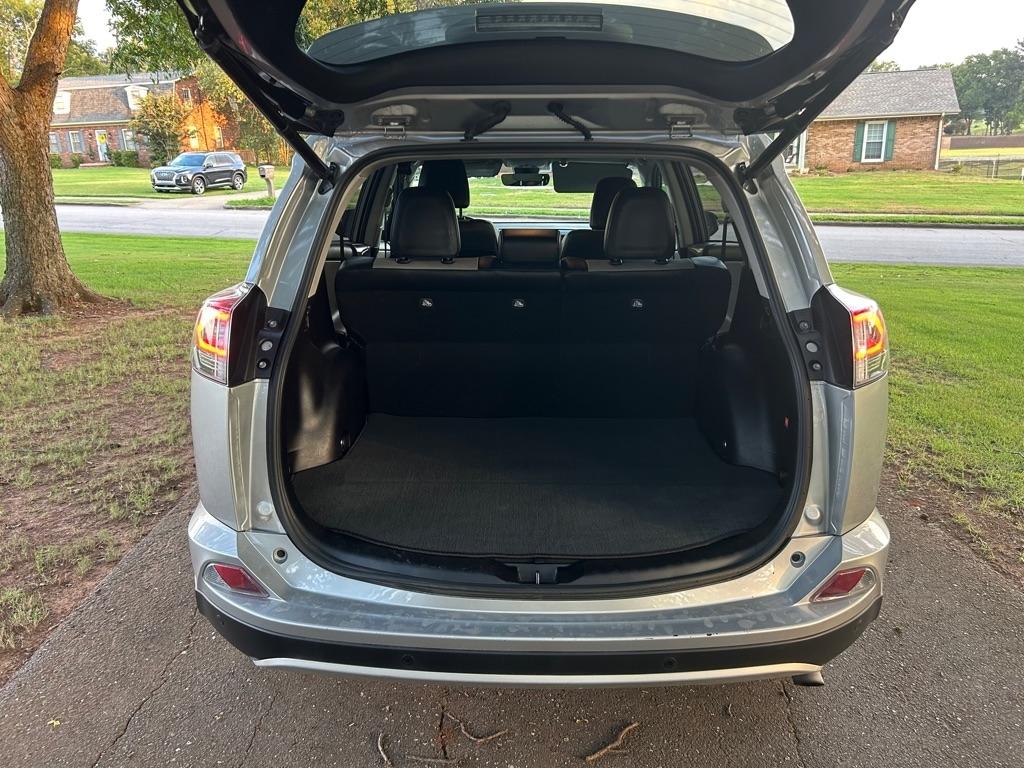 Toyota RAV4  2016