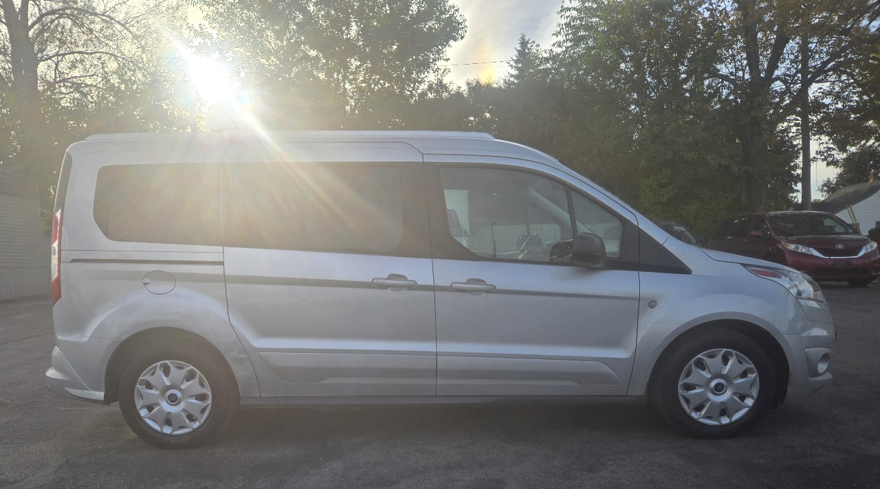 2018 Ford Transit Connect XLT photo 8