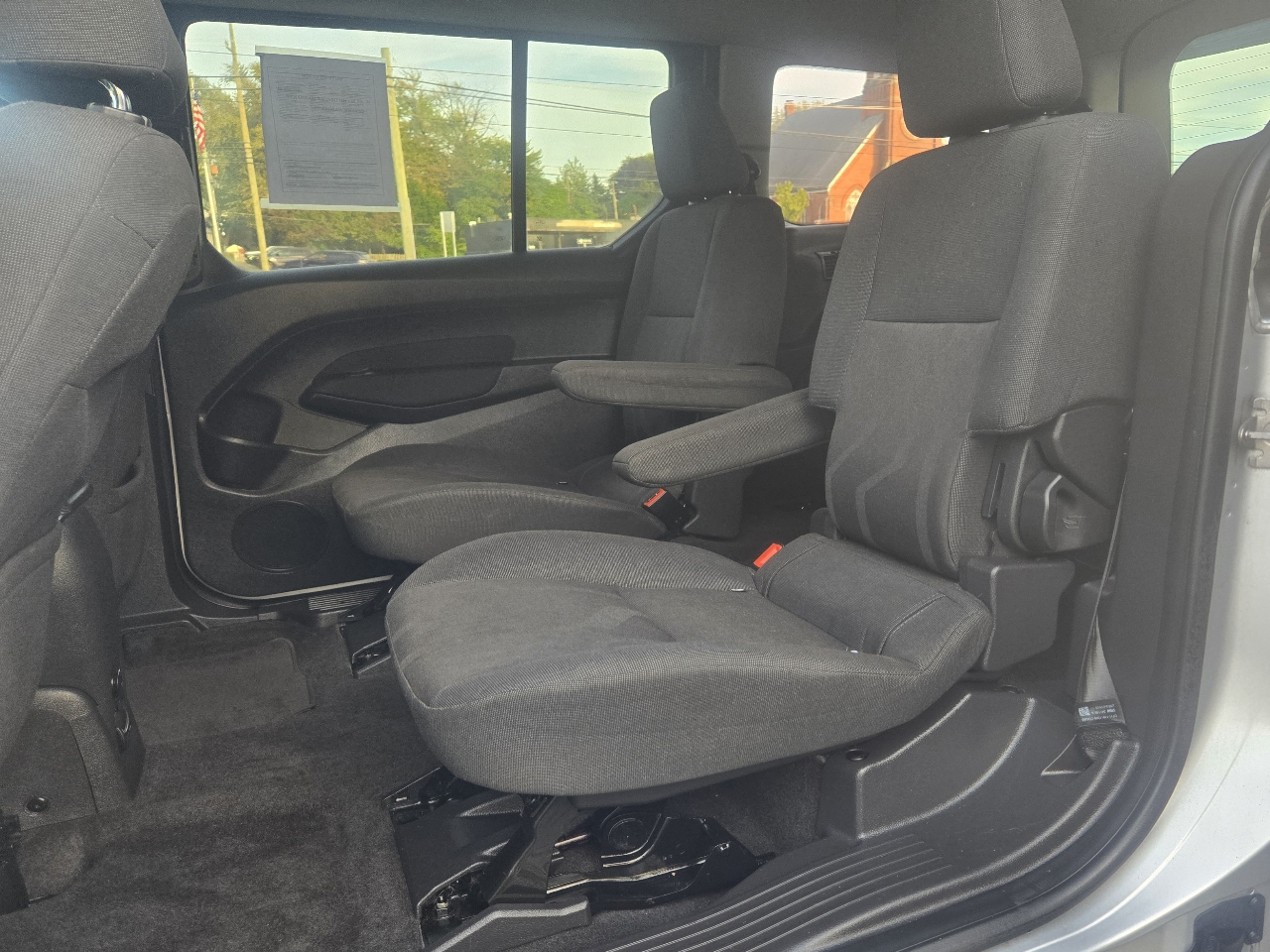 2018 Ford Transit Connect XLT photo 17