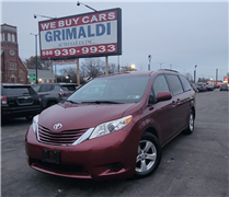 2017 Toyota Sienna 