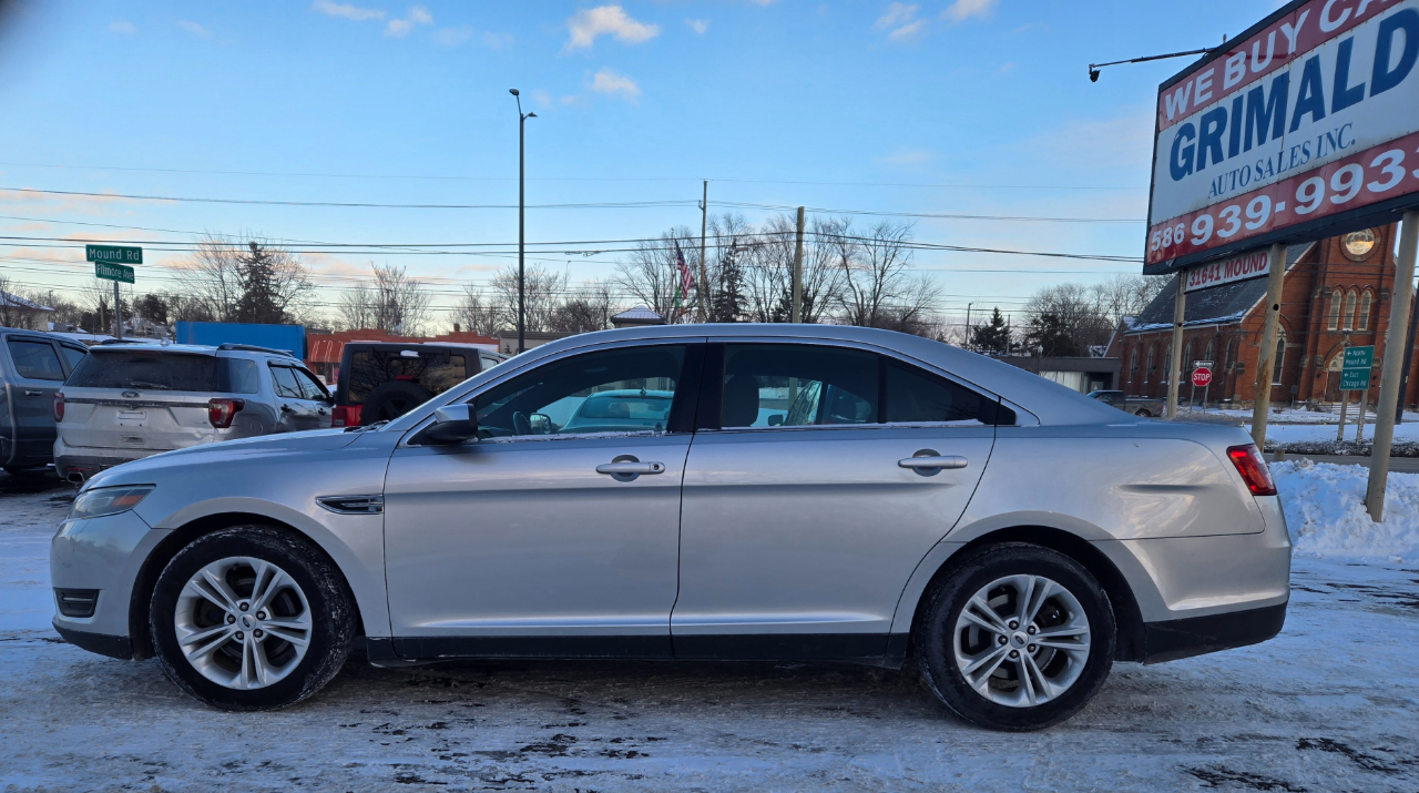 Ford Taurus SEL FWD 2016