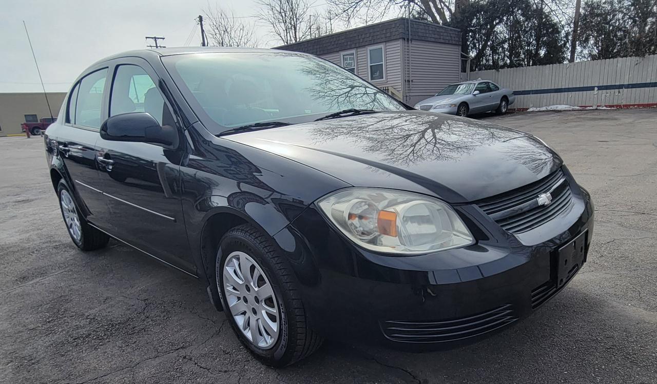 Chevrolet Cobalt  2010
