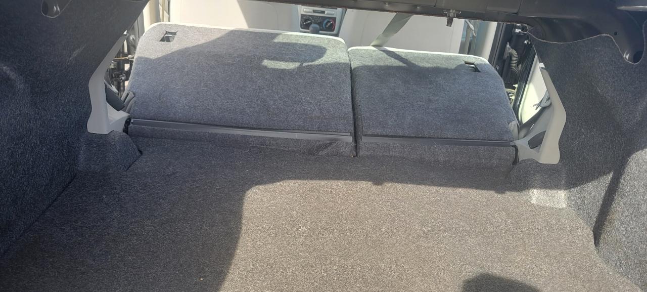 Chevrolet Cobalt  2010