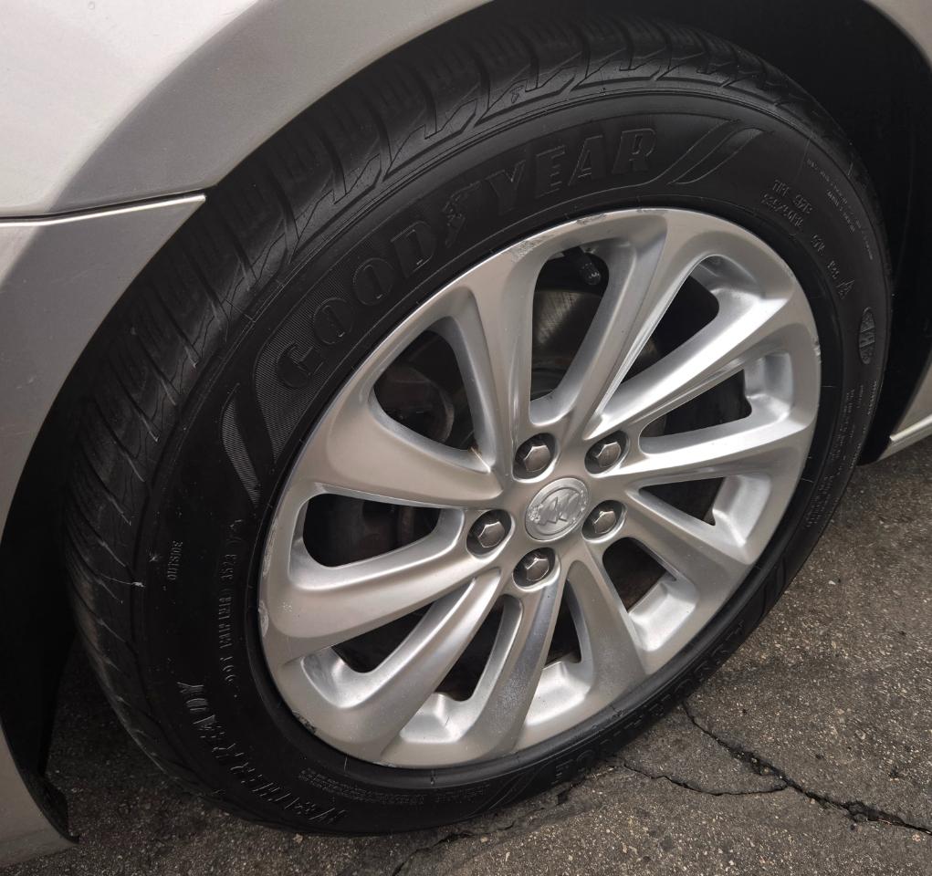 Buick LaCrosse Leather Package 2016