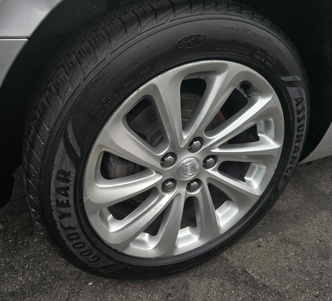 Buick LaCrosse Leather Package 2016