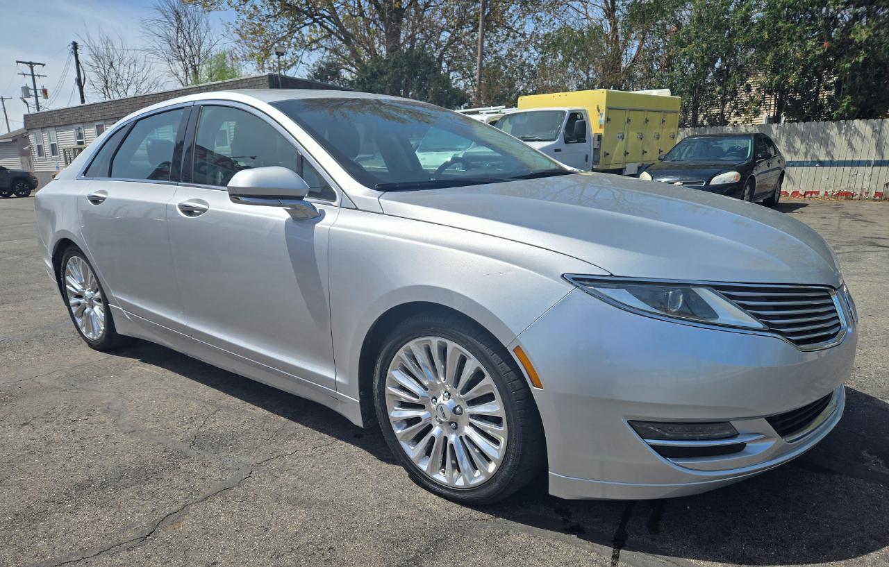 Lincoln MKZ Base AWD 2014