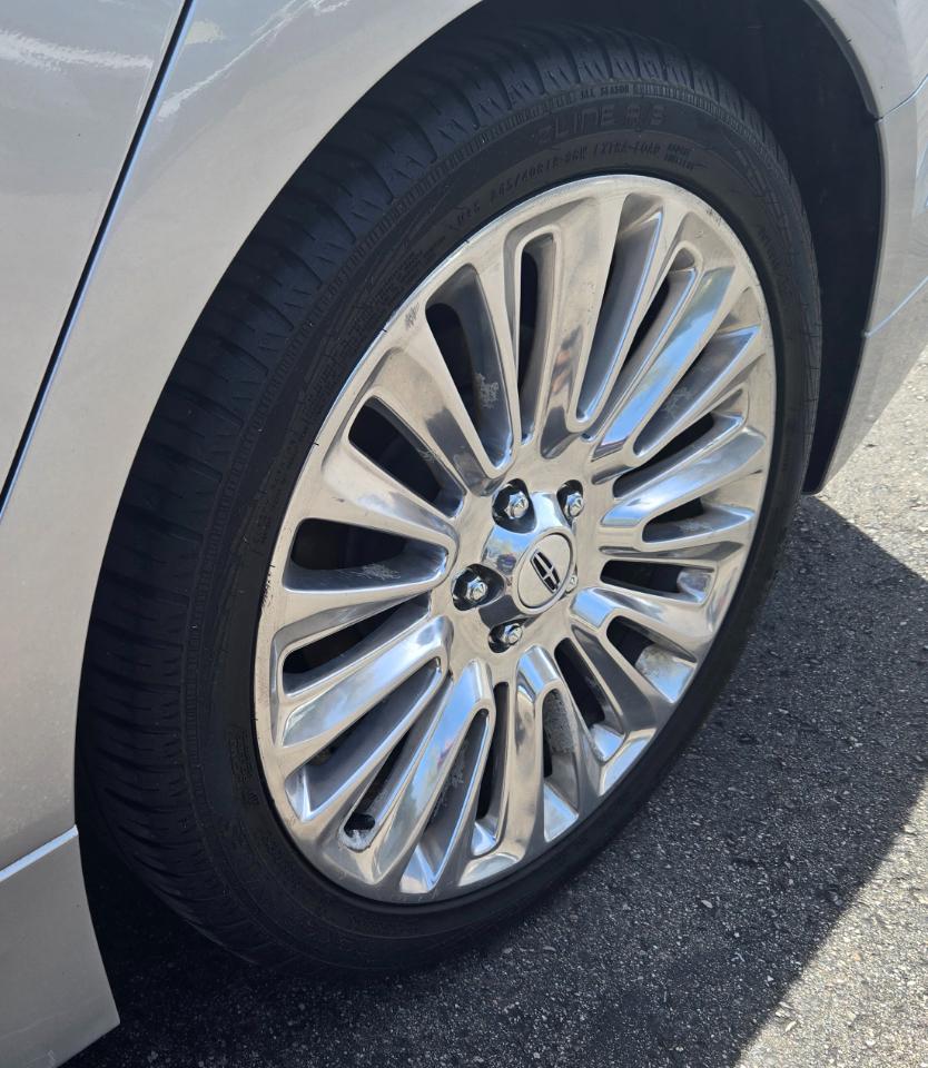 Lincoln MKZ Base AWD 2014