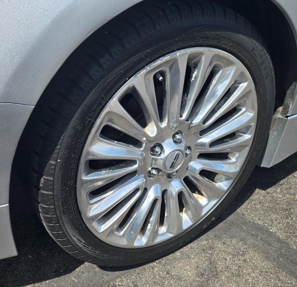Lincoln MKZ Base AWD 2014