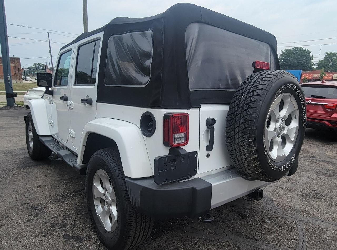 Jeep Wrangler Unlimited Sahara 2014