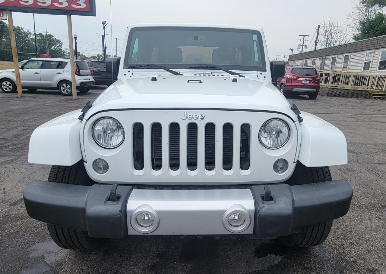 Jeep Wrangler Unlimited Sahara 2014