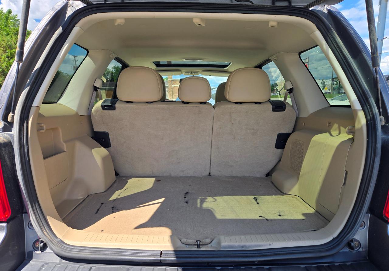 Ford Escape  2011