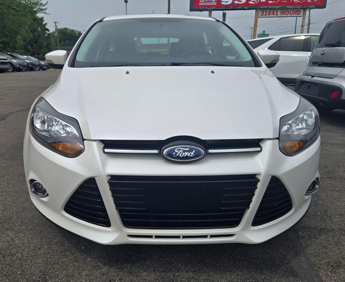Ford Focus Titanium Hatch 2014
