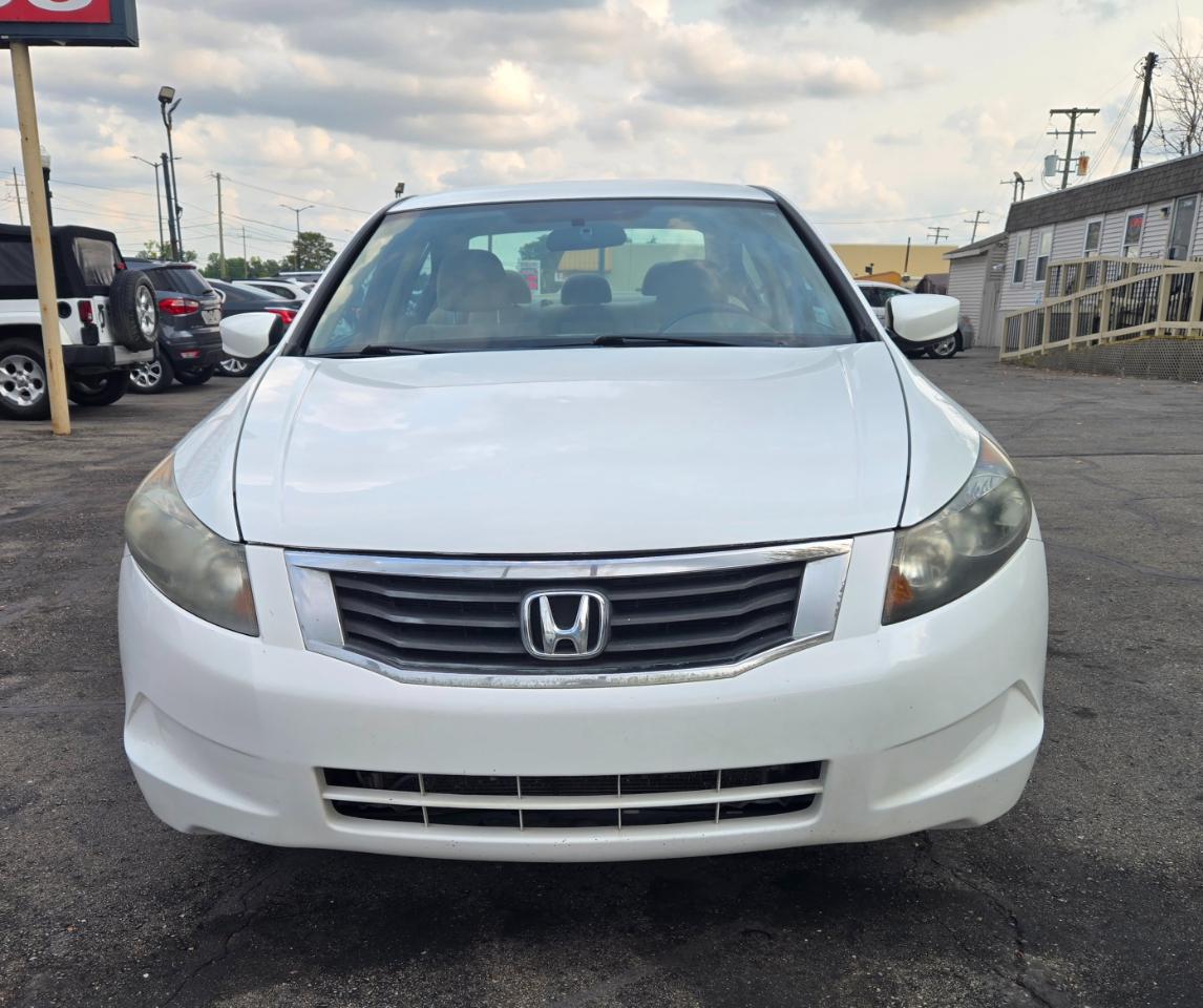 Honda Accord LX sedan AT 2010