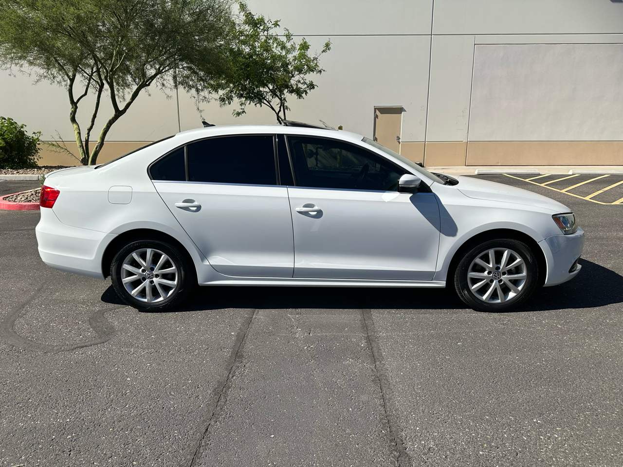 Volkswagen Jetta Sedan 4dr Auto SE PZEV 2014 Volkswagen Jetta Sedan 4dr Auto SE PZEV 2014